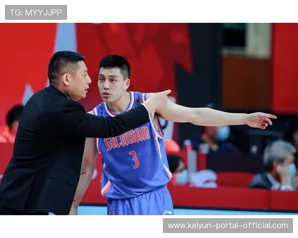 四川金强裁撤外援恢复全华班 周金利轮换面临严峻考验 四川金强裁撤外援恢复全华班 周金利轮换面临严峻考验